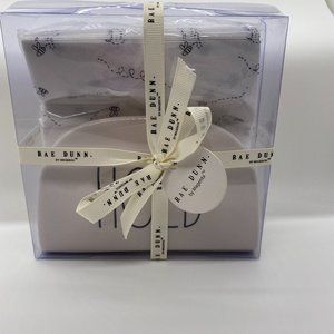 BNIB Rae Dunn "Hold" Napkin Holder with napkins